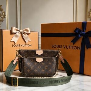 <AUTHENTIC>Louis Vuitton Multi Pochette Accessoires